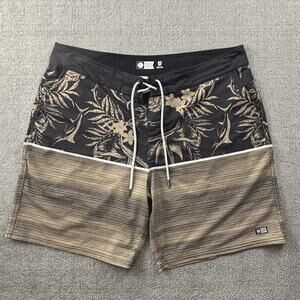 Salty Crew Shorts Adult Size 38 Boardshorts Surf Swim Active Casual Men's